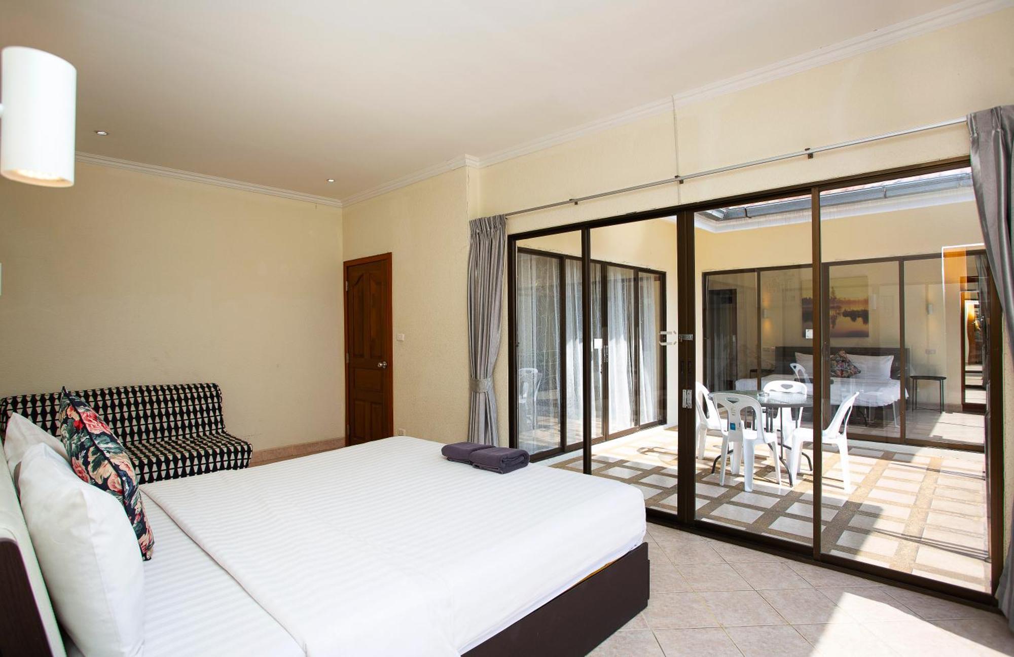 Avoca Pool Villas Pattaya Zimmer foto